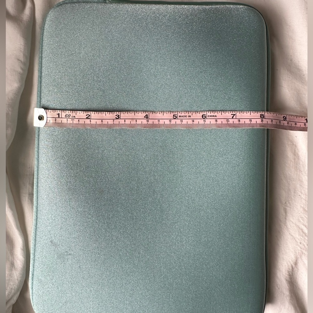 Incase laptop IPad tablet case - Picture 6 of 6